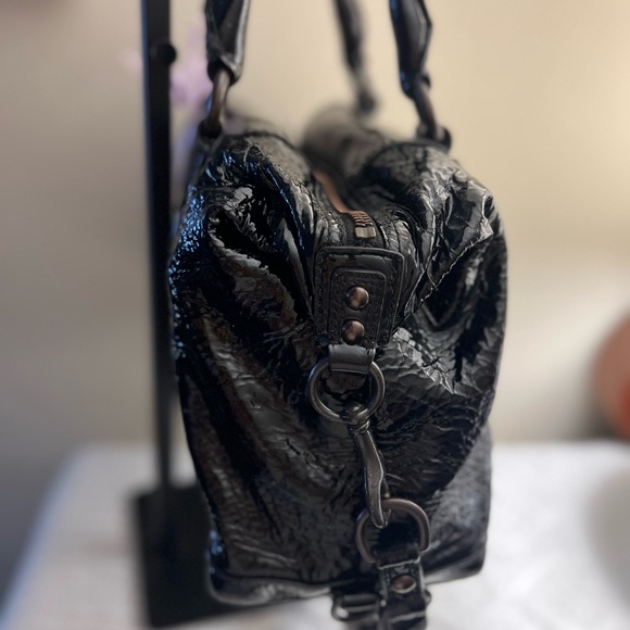 Coach Madison Black Patent Leather Bag 🖤 - Picture 12 of 15